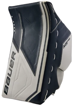 Bauer Supreme M5 Pro Senior Goalie Blocker -Skate Shop 1059811 3 4 WNV 0977 6f3151af cb11 417c be42 e62fe74b3e96