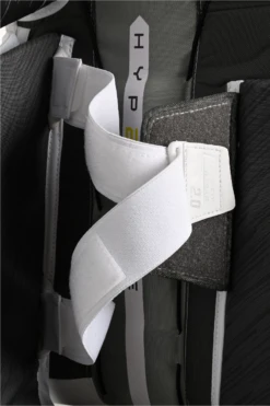 Bauer Vapor Hyperlite2 Senior Goalie Pads 15 Bauer Vapor Hyperlite2 Senior Goalie Pads -Skate Shop 1061658 BTH23 GOAL PADS HYP2RLITE SR WHITE Tune Fit Strap detail 02