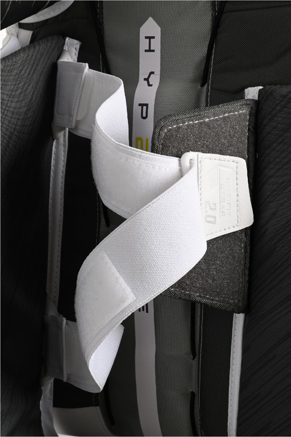 Bauer Vapor Hyperlite2 Senior Goalie Pads 6 Bauer Vapor Hyperlite2 Senior Goalie Pads - Image 6