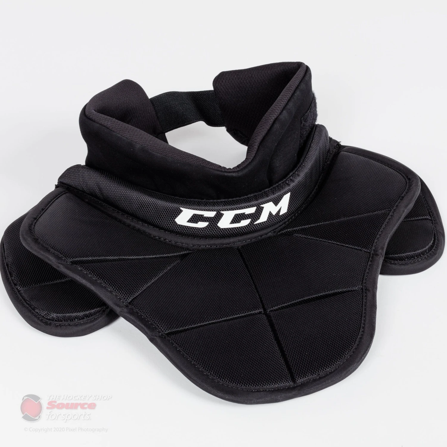 CCM 900 Junior Goalie Neck Guard 2 CCM 900 Junior Goalie Neck Guard - Image 2