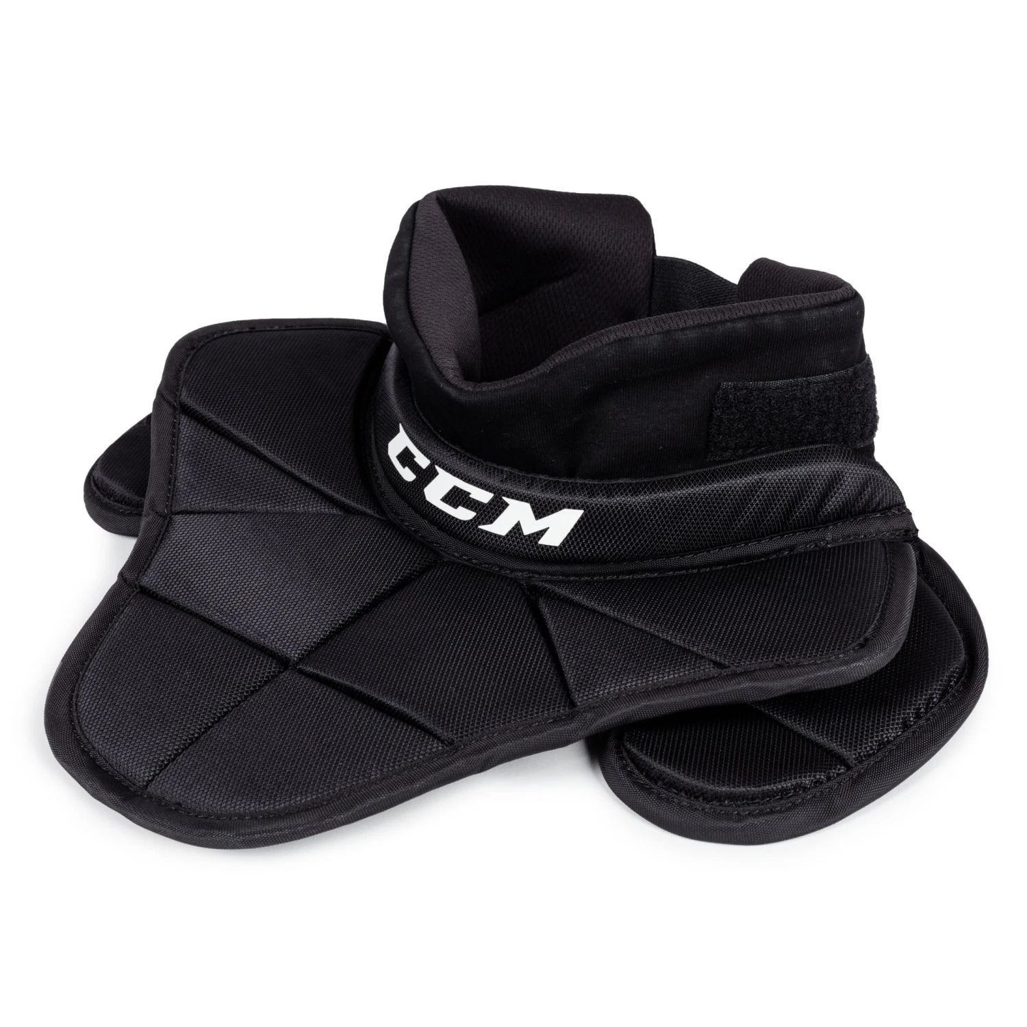 CCM 900 Junior Goalie Neck Guard 1 CCM 900 Junior Goalie Neck Guard