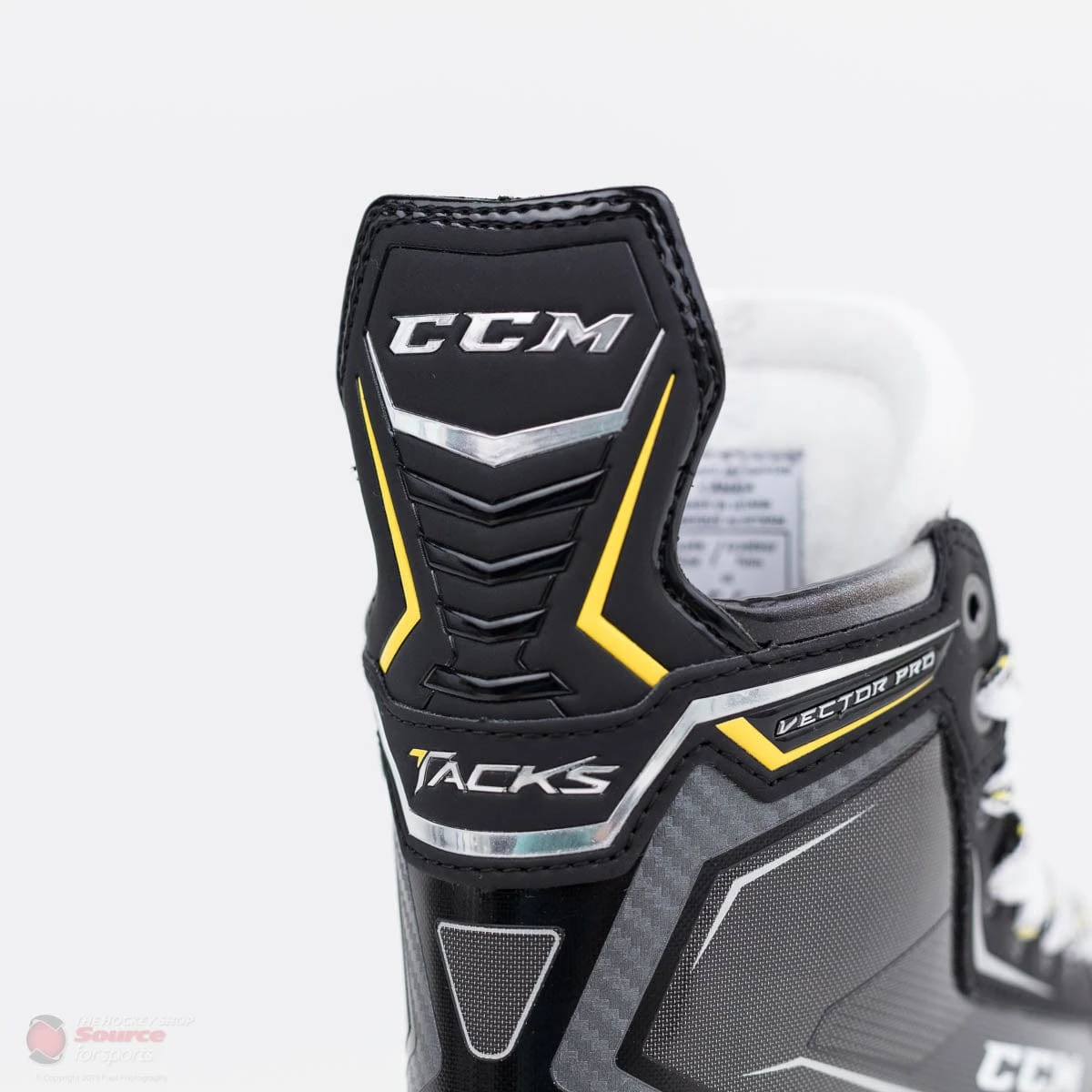 CCM Tacks Vector Pro Junior Skates (2018) 5 CCM Tacks Vector Pro Junior Skates (2018) - Image 5