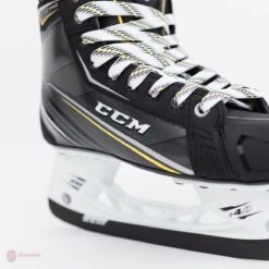 CCM Tacks Vector Pro Junior Skates (2018) 21 CCM Tacks Vector Pro Junior Skates (2018) -Skate Shop ccm hockey skates ccm tacks vector pro junior skates 2018 4566183149634