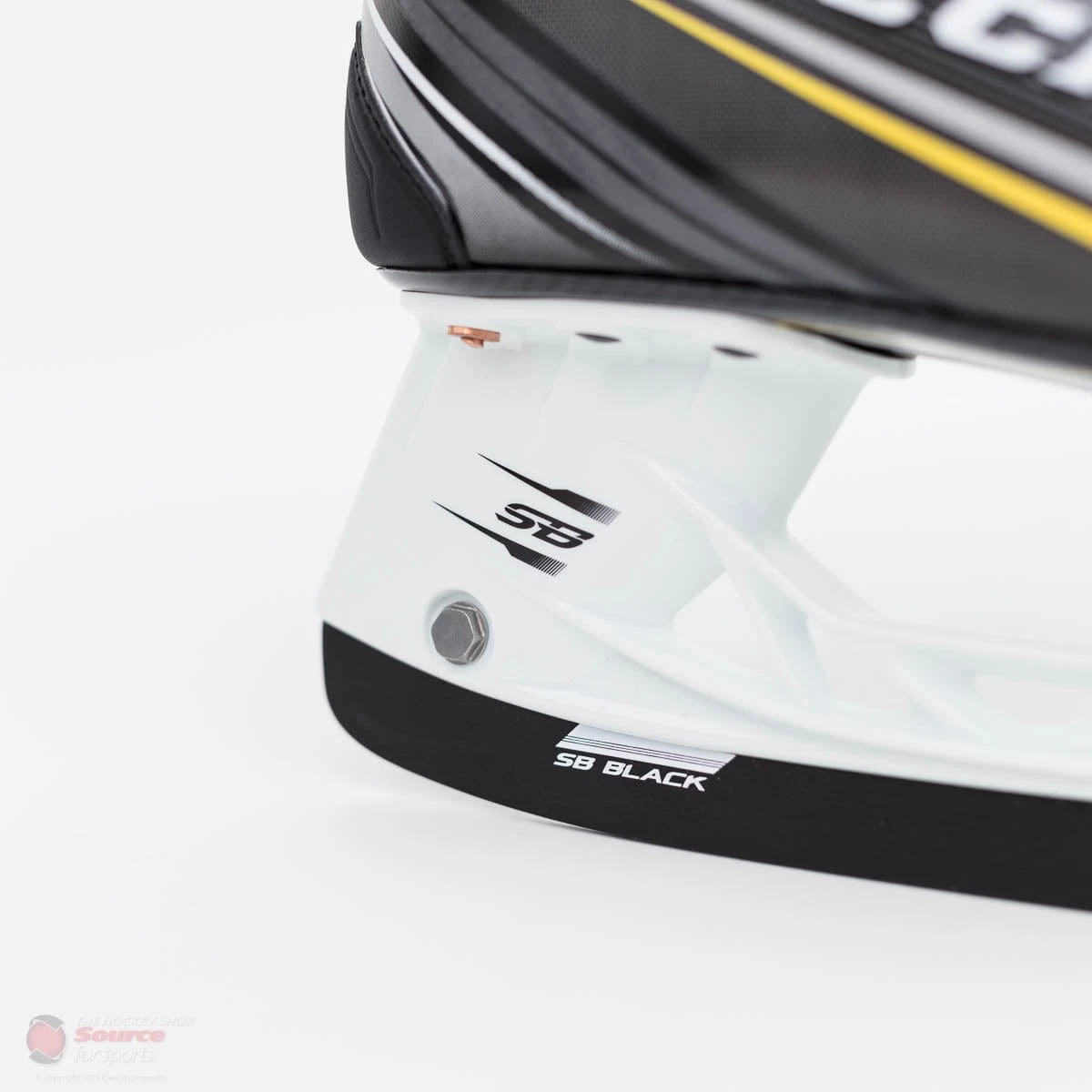 CCM Tacks Vector Pro Junior Skates (2018) 9 CCM Tacks Vector Pro Junior Skates (2018) - Image 9