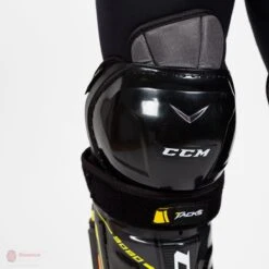 CCM Tacks 9080 Senior Hockey Shin Guards -Skate Shop ccm shin guards ccm tacks 9080 senior hockey shin guards 5508902158402