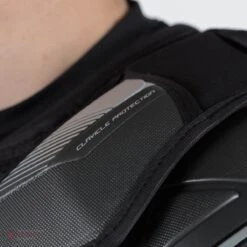 CCM Jetspeed FT1 Senior Hockey Shoulder Pads -Skate Shop ccm shoulder pads ccm jetspeed ft1 senior hockey shoulder pads 4566177906754