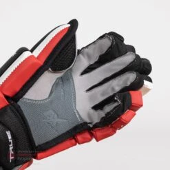TRUE XC7 Junior Hockey Gloves -Skate Shop true gloves true xc7 junior hockey gloves 28534941089858