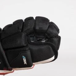 TRUE XC7 Junior Hockey Gloves -Skate Shop true gloves true xc7 junior hockey gloves 28534941352002