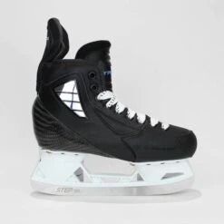 TRUE Player Junior Hockey Skates - Pro Stock - VH Holder - Felt Liner - Size 5 -Skate Shop true hockey skates true player junior hockey skates pro stock vh holder felt liner size 5 5 r standard 15192924454978